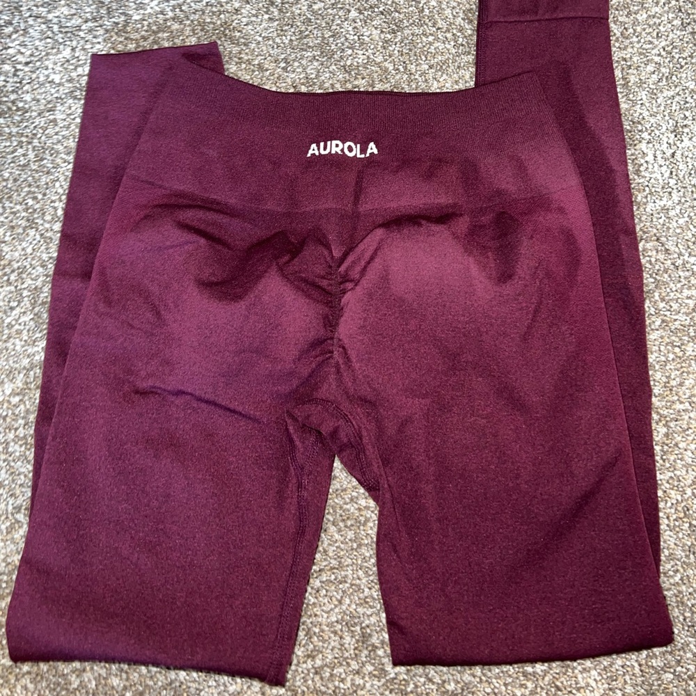 Aurola Leggings Size Small